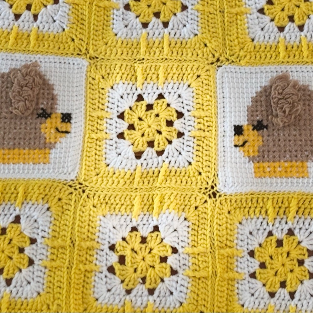 Vintage America Handmade Yellow and Brown Crochet Afghan blanket 52x37